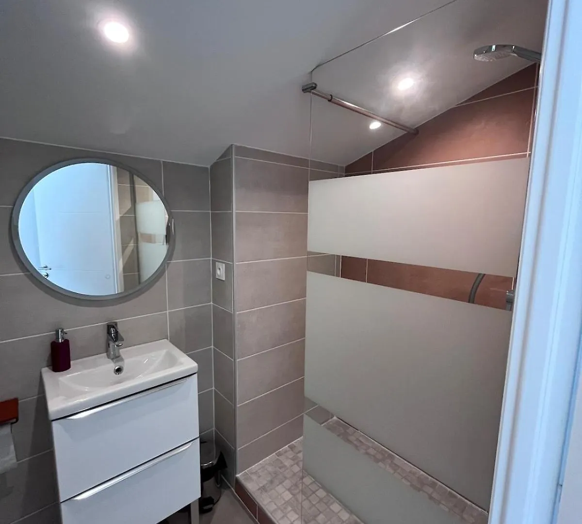 Apartment Le Gite Des Louis Chanos-Curson